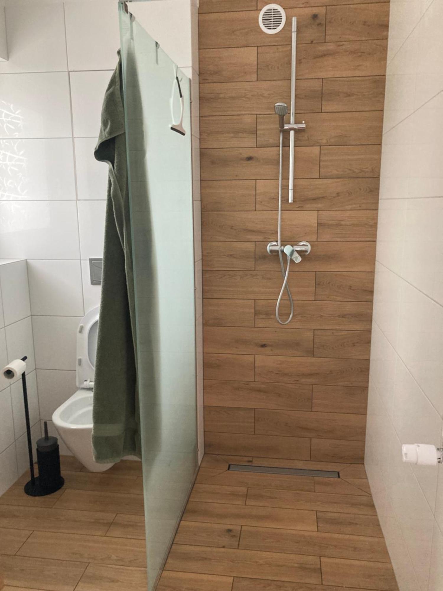 Apartament Przy Samym Jeziorze Olsztyn  Exteriör bild